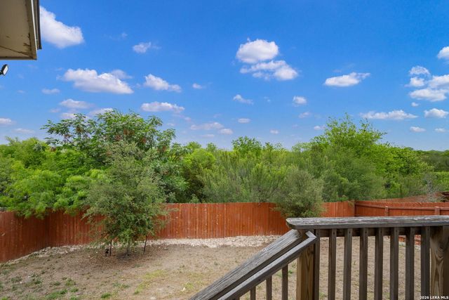 15214 Comanche Wolf, San Antonio, TX 78233