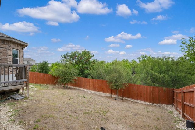 15214 Comanche Wolf, San Antonio, TX 78233