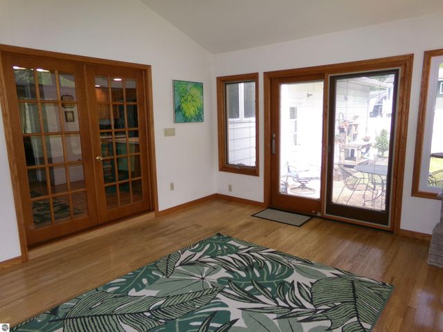 1324 E Bennett Street, Mt Pleasant, MI 48858