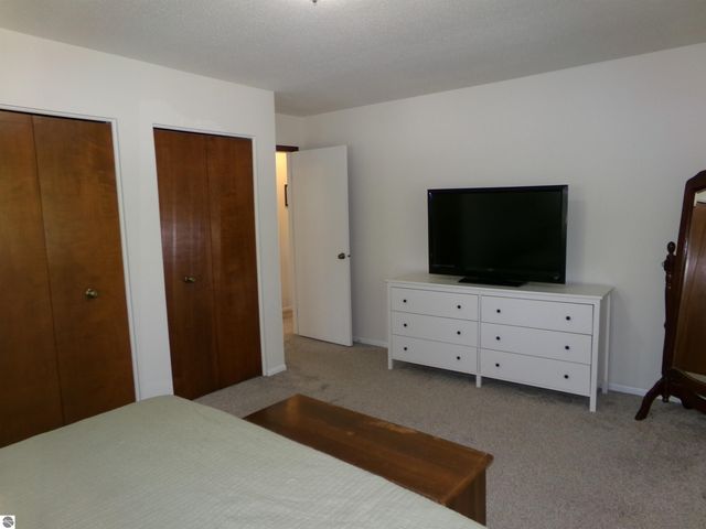1324 E Bennett Street, Mt Pleasant, MI 48858