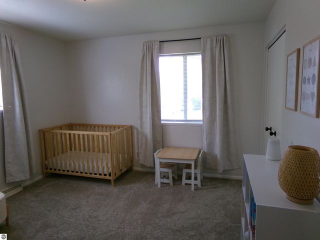 1324 E Bennett Street, Mt Pleasant, MI 48858