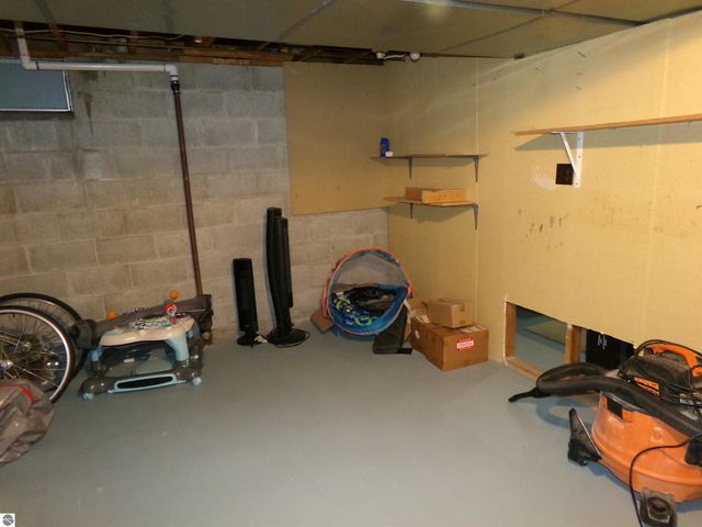 1324 E Bennett Street, Mt Pleasant, MI 48858