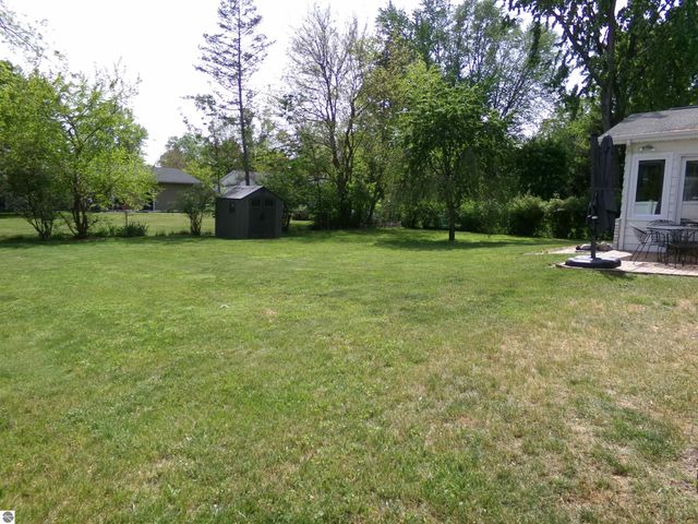 1324 E Bennett Street, Mt Pleasant, MI 48858