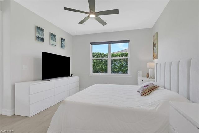 831 Enbrook LOOP, Naples, FL 34114