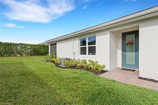 831 Enbrook LOOP, Naples, FL 34114