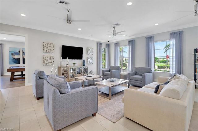 831 Enbrook LOOP, Naples, FL 34114