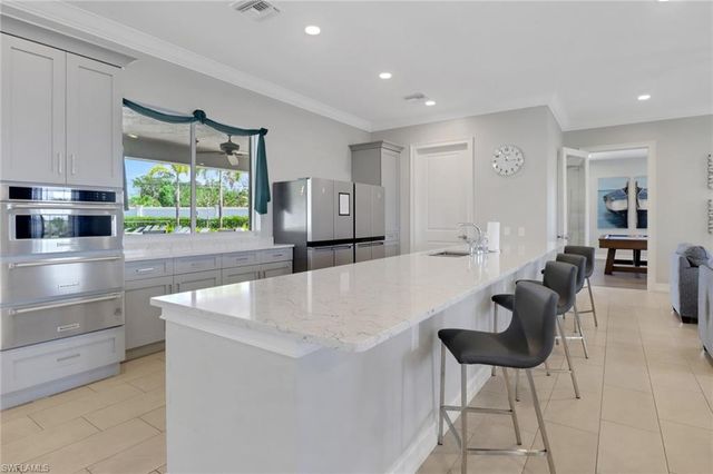 831 Enbrook LOOP, Naples, FL 34114