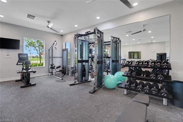 831 Enbrook LOOP, Naples, FL 34114