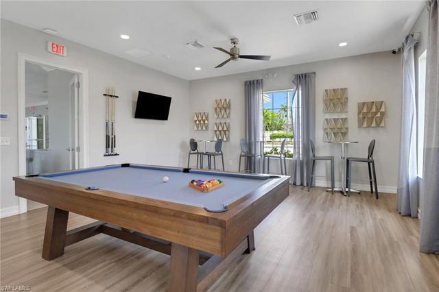 831 Enbrook LOOP, Naples, FL 34114