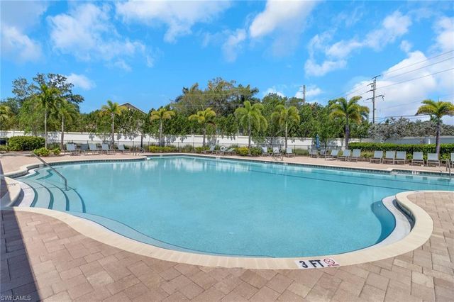 831 Enbrook LOOP, Naples, FL 34114