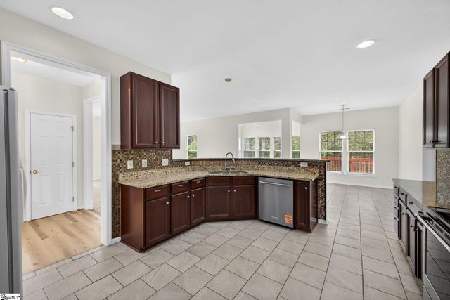 102 Blanding Lane, Greer, SC 29650