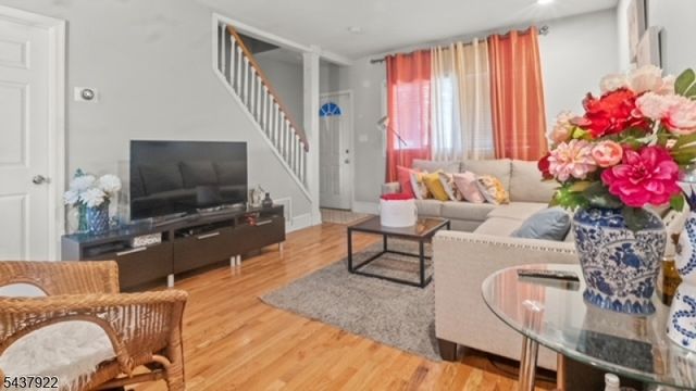 58 Henderson St, Paterson City, NJ 07501