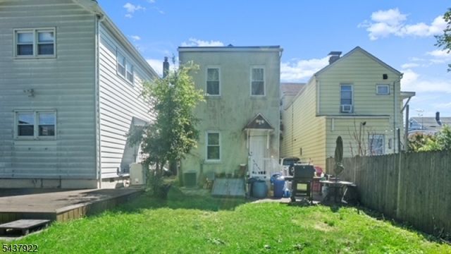 58 Henderson St, Paterson City, NJ 07501