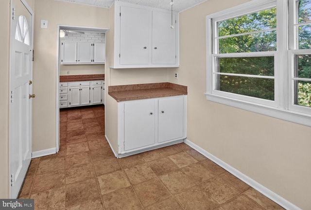 5915 RYLAND DR, Bethesda, MD 20817