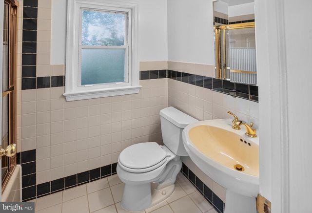 5915 RYLAND DR, Bethesda, MD 20817
