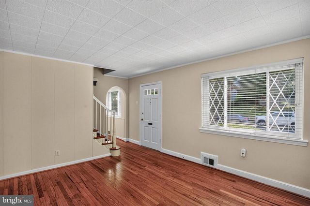 5915 RYLAND DR, Bethesda, MD 20817
