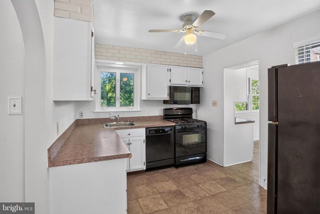 5915 RYLAND DR, Bethesda, MD 20817