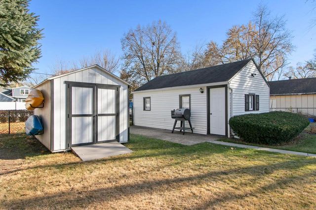 853 McKinley Avenue, Beloit, WI 53511