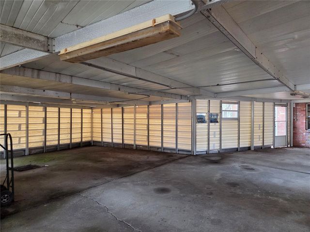 4911 W SAM ALLEN ROAD, Plant City, FL 33565