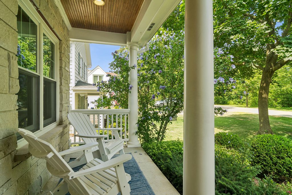 730 Highland Avenue, Barrington, IL 60010 — photo 3