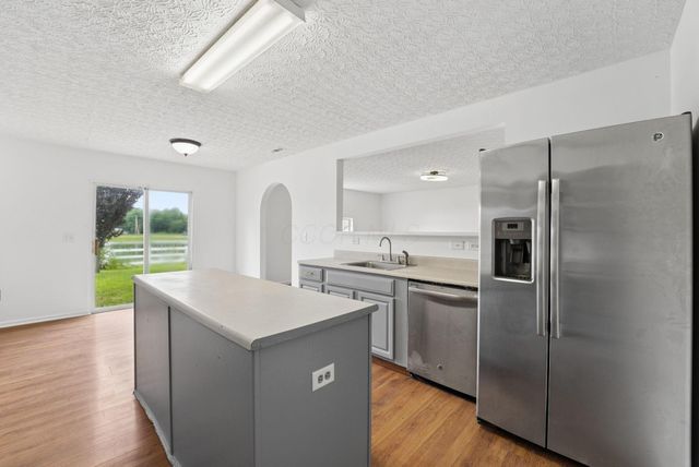 4149 Town Square Drive, Canal Winchester, OH 43110
