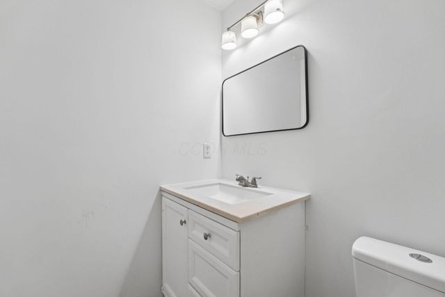 4149 Town Square Drive, Canal Winchester, OH 43110