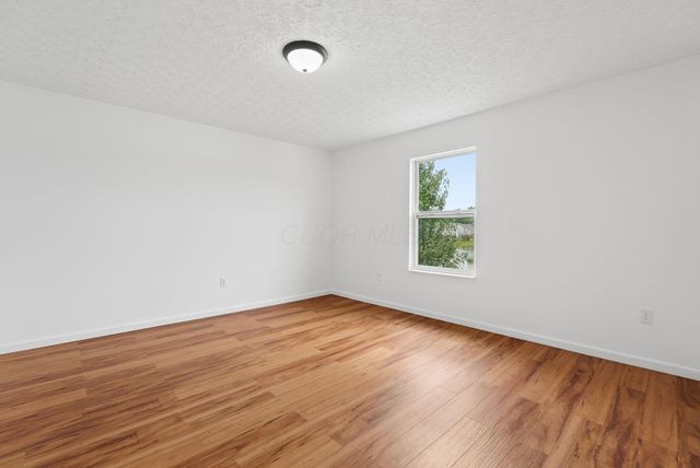4149 Town Square Drive, Canal Winchester, OH 43110