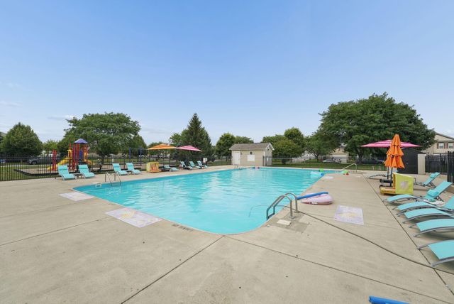 4149 Town Square Drive, Canal Winchester, OH 43110