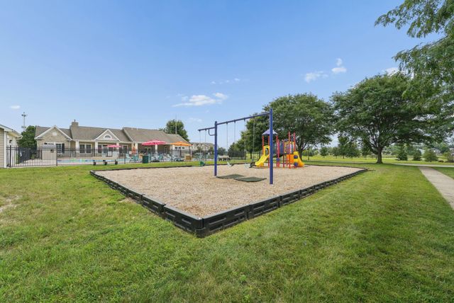 4149 Town Square Drive, Canal Winchester, OH 43110