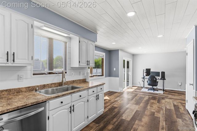 9338 E Lippincott Boulevard, Davison Township, MI 48423