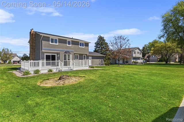 9338 E Lippincott Boulevard, Davison Township, MI 48423