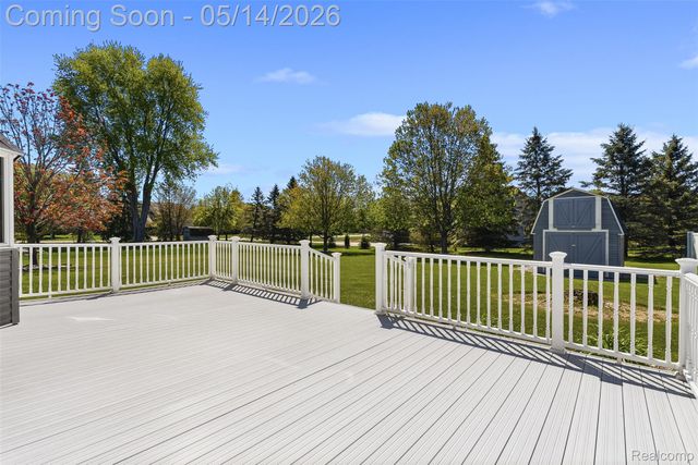 9338 E Lippincott Boulevard, Davison Township, MI 48423
