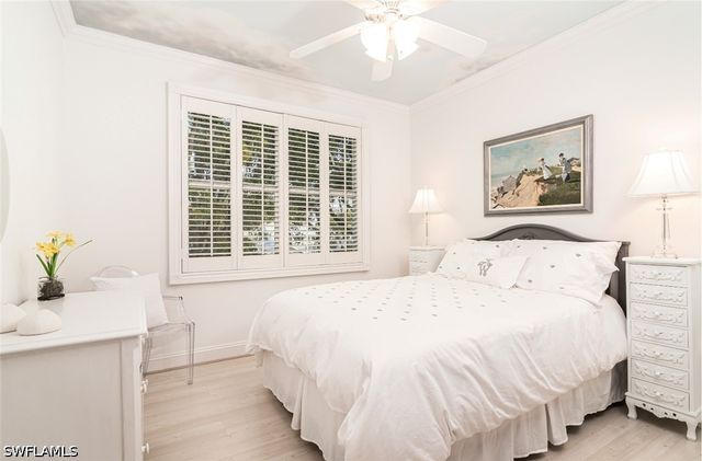 362 2nd AVE N, Naples, FL 34102