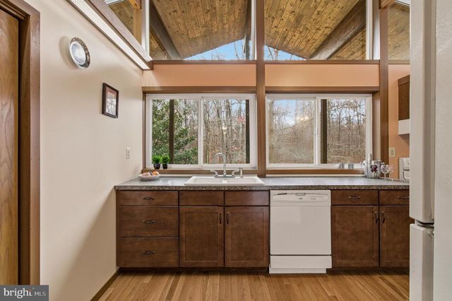 7170 BROOKS RD, Highland, MD 20777