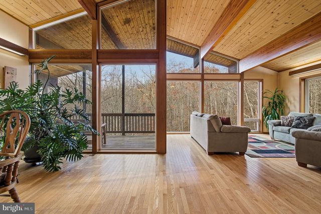 7170 BROOKS RD, Highland, MD 20777