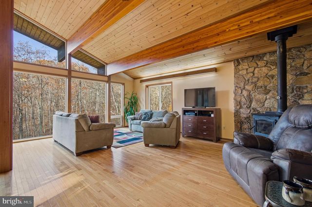 7170 BROOKS RD, Highland, MD 20777