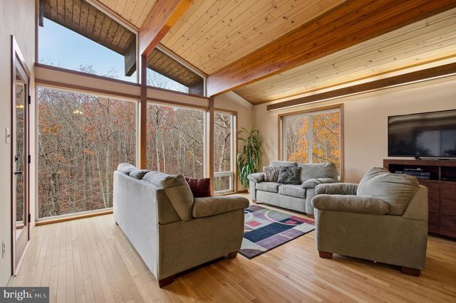 7170 BROOKS RD, Highland, MD 20777