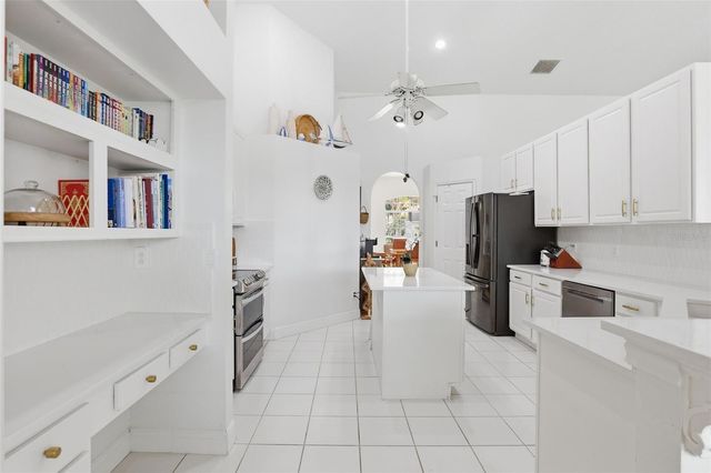 10520 GLEAM COURT, Orlando, FL 32836