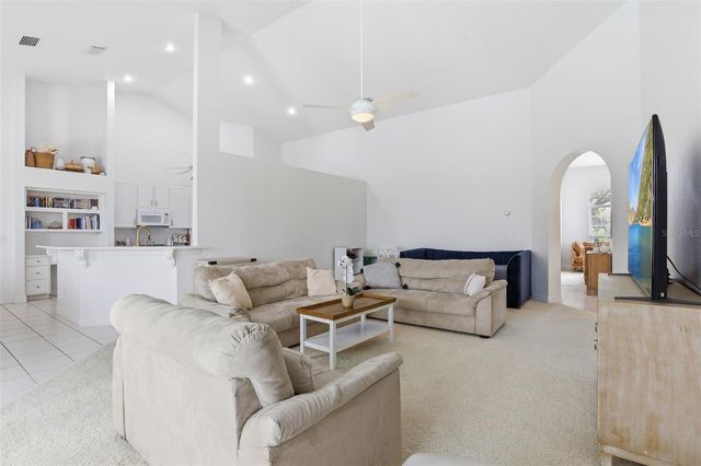 10520 GLEAM COURT, Orlando, FL 32836