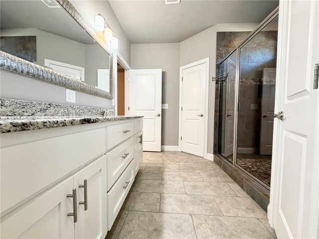 1309 W Gum Street, Rogers, AR 72758