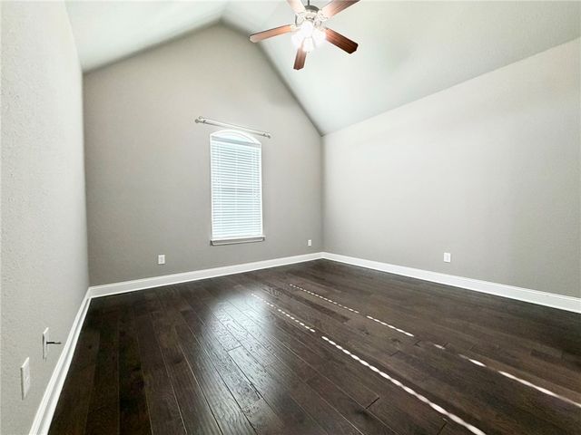 1309 W Gum Street, Rogers, AR 72758