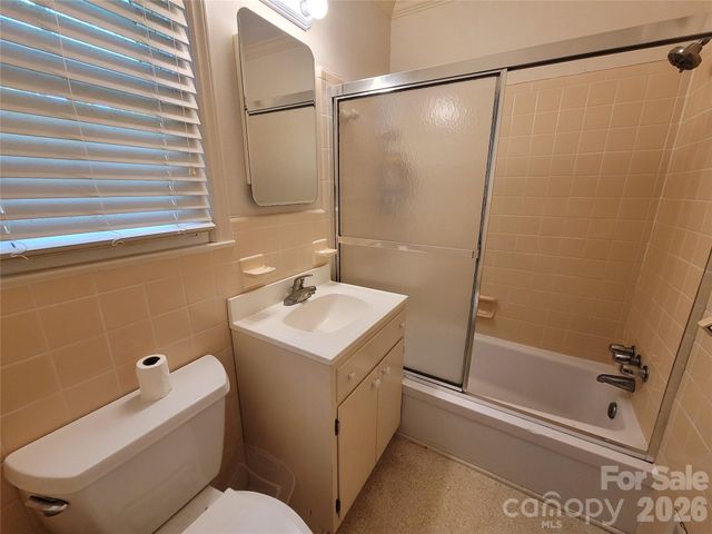 2318 Shaw Avenue, Gastonia, NC 28054
