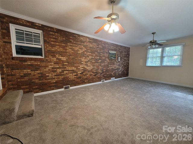 2318 Shaw Avenue, Gastonia, NC 28054