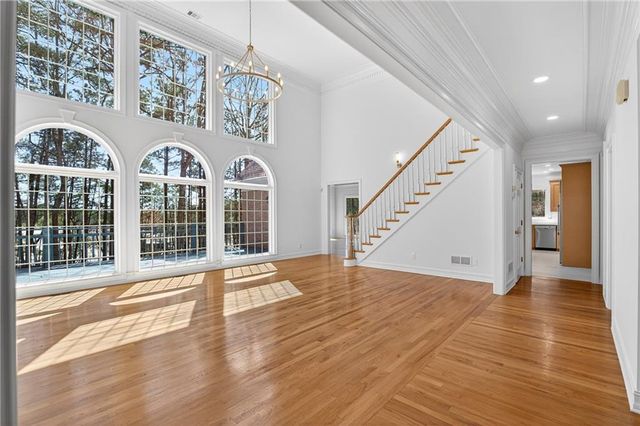 1090 Abingdon Lane, Alpharetta, GA 30022