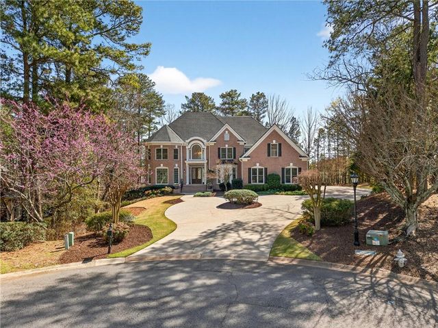 1090 Abingdon Lane, Alpharetta, GA 30022