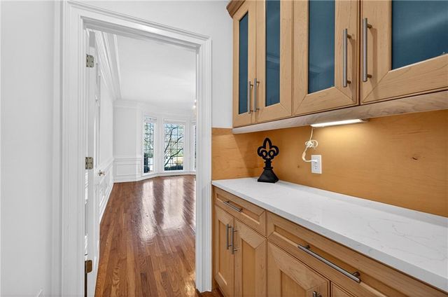 1090 Abingdon Lane, Alpharetta, GA 30022