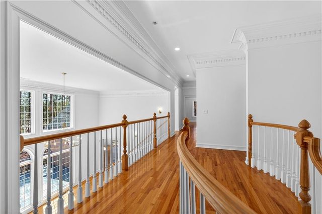 1090 Abingdon Lane, Alpharetta, GA 30022