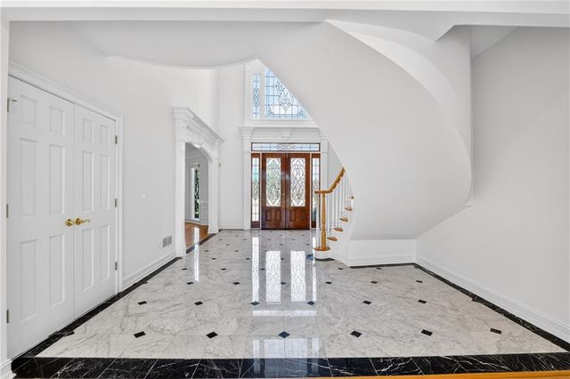 1090 Abingdon Lane, Alpharetta, GA 30022