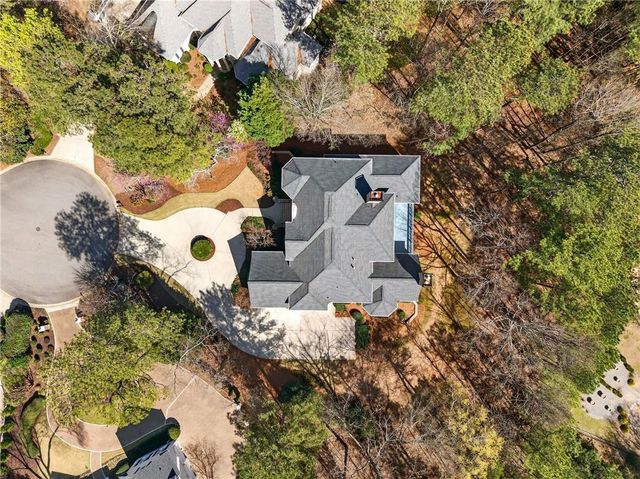 1090 Abingdon Lane, Alpharetta, GA 30022