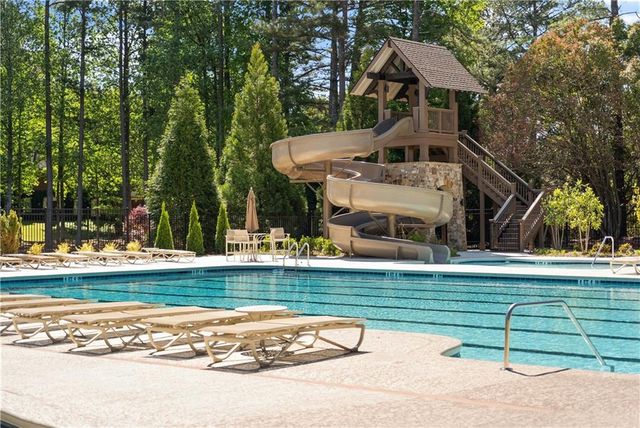 1090 Abingdon Lane, Alpharetta, GA 30022